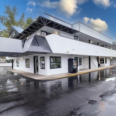 George Point Innサレー エクステリア 写真